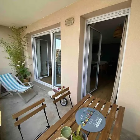 Апартаменты Beau 3 Pieces Cosy Avec Parking Et Terrasse Бордо