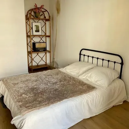 Apartment Beau 3 Pieces Cosy Avec Parking Et Terrasse *